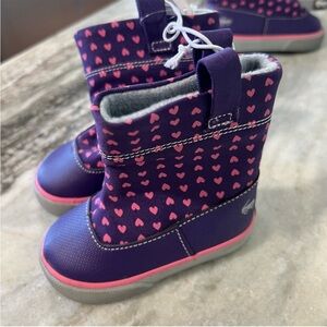 NWOT See Kai Run Basics Ripley Fashion Boots Purple with Pink Hearts Size 5